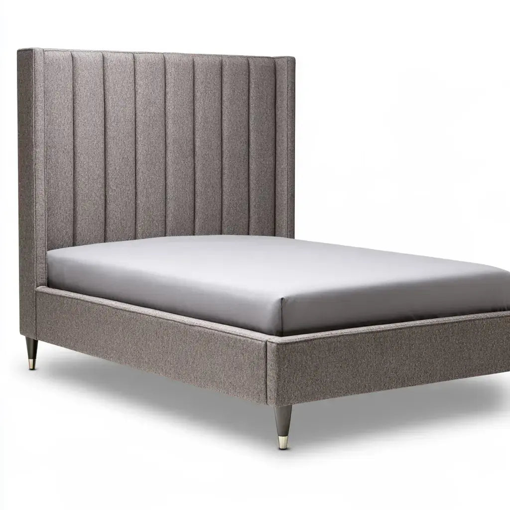 Cama con cabecero alto acolchado - gris