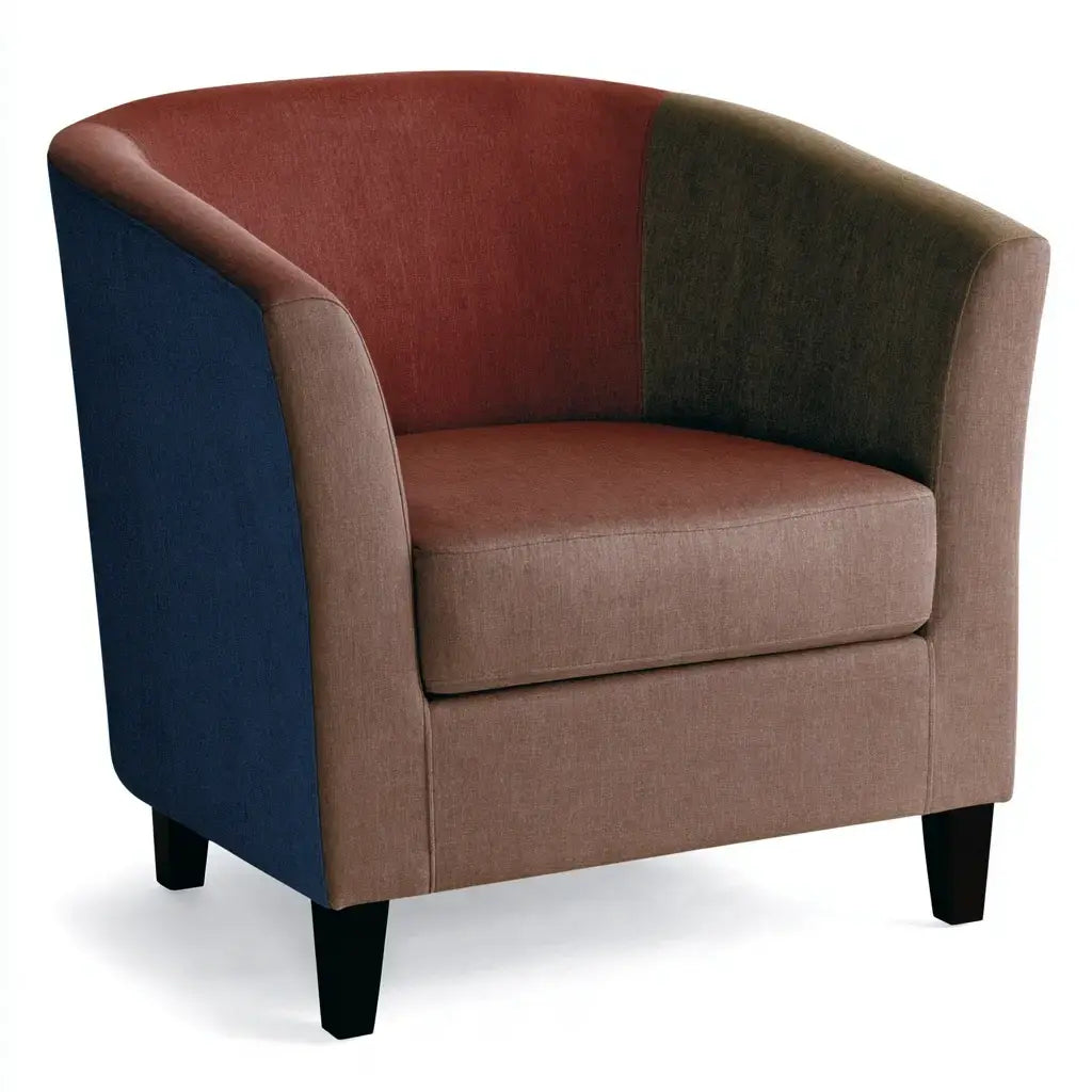 Sillón con respaldo envolvente de tonos contrastados - marrón/verde/azul